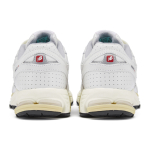Thisisneverthat x New Balance NB 860 v2