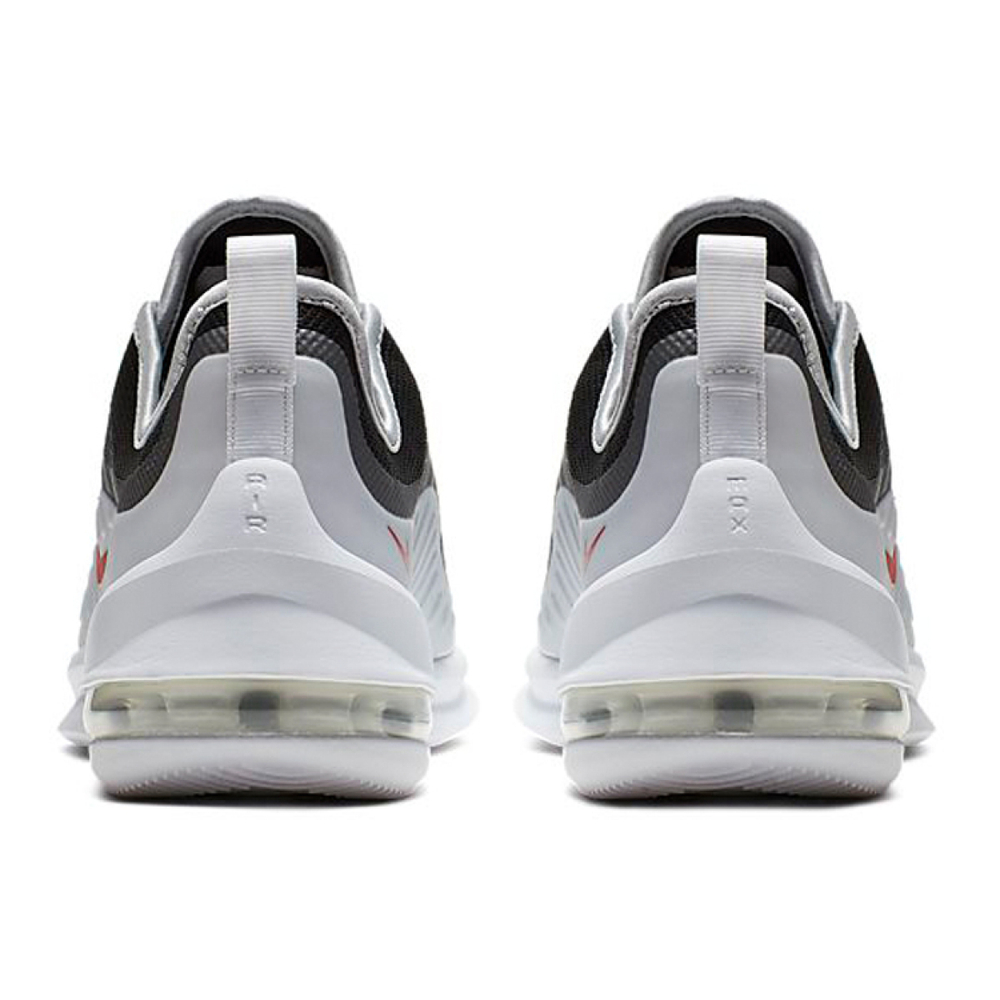 Nike Air Max Axis