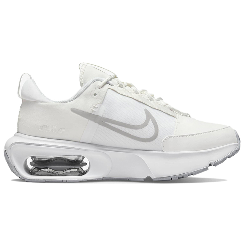 Nike Air Max INTRLK Logo