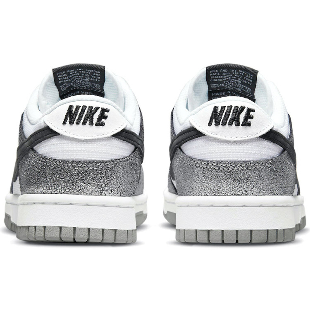 Nike Dunk Retro "Golden Gals"