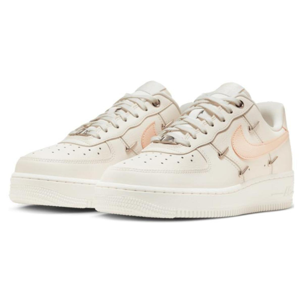 Nike Air Force 1 '07 LX