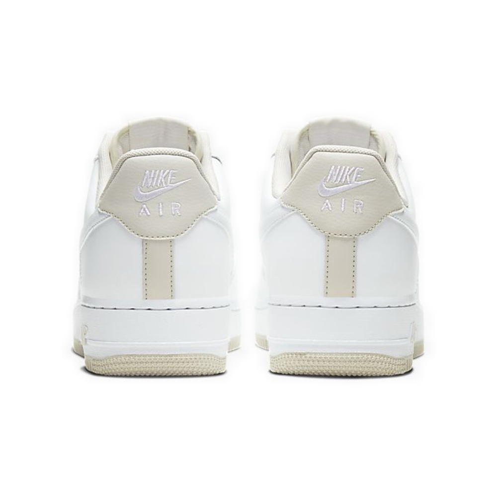Nike Air Force 1 07