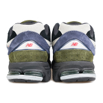 New Balance NB 2002R