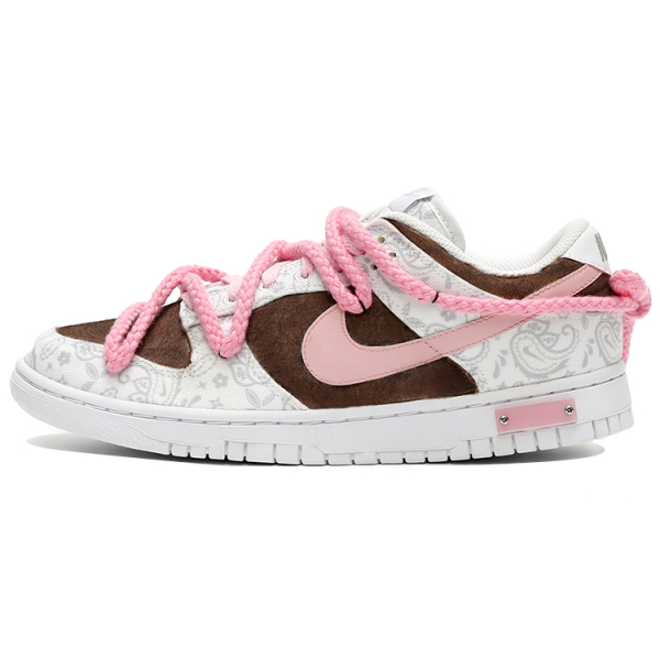 【 】 Nike Dunk ess "white paisley"