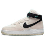 Nike Air Force 1 07 lx