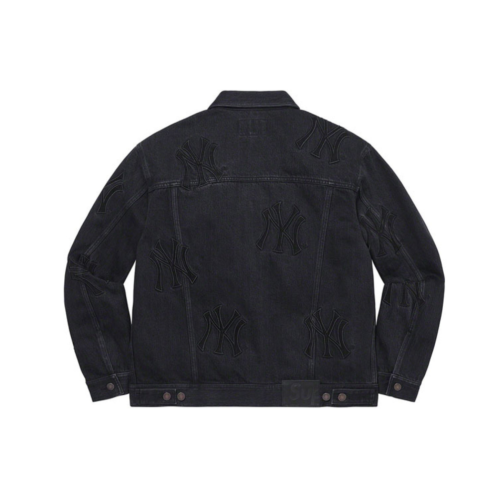 Supreme Week 2 x New York Yankees Denim Trucker Jacket Logo