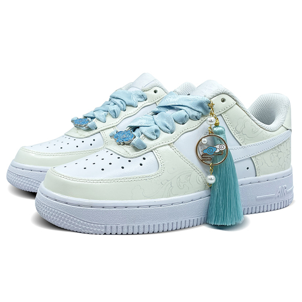 【 】 Nike Air Force 1