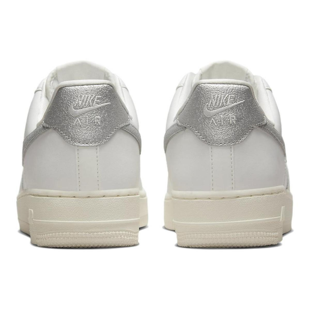 Nike Air Force 1 silver swoosh