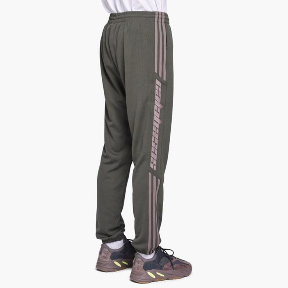 Adidas originals x Kanye West Calabasas TP logo