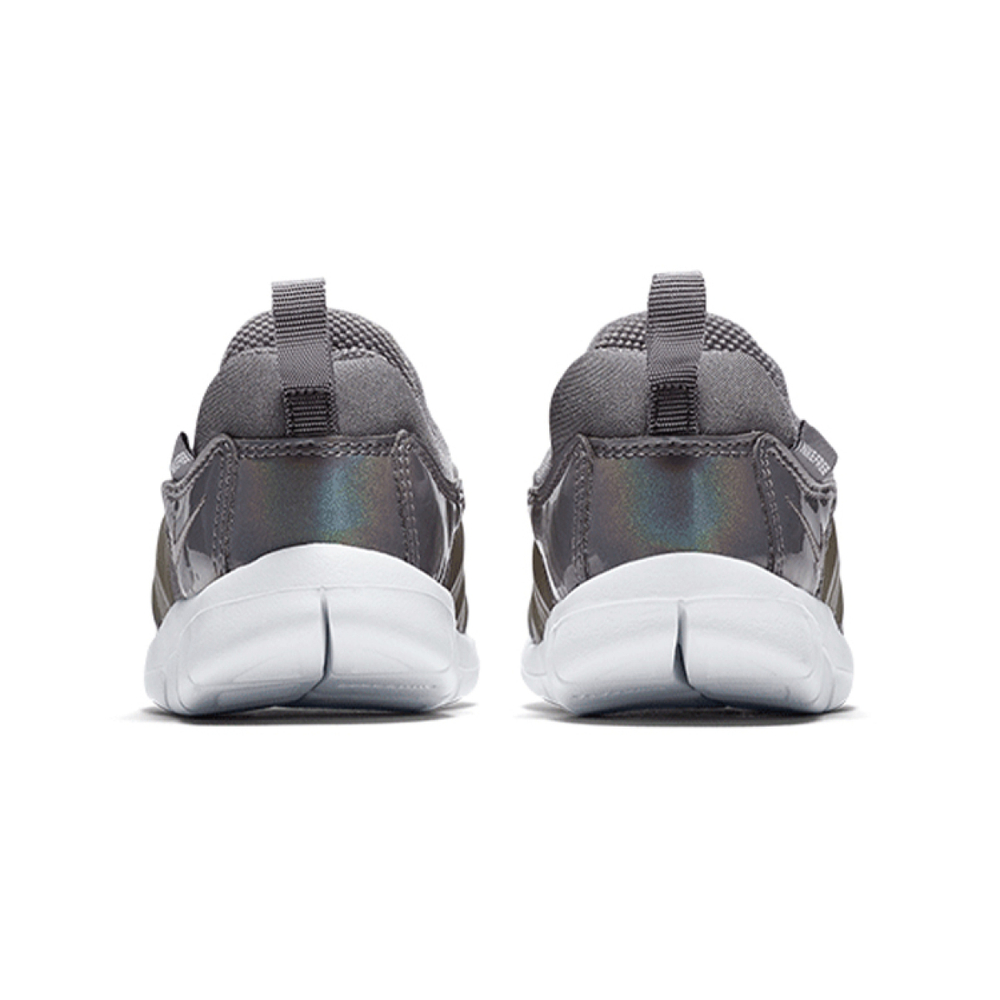 TD Nike Dynamo Free