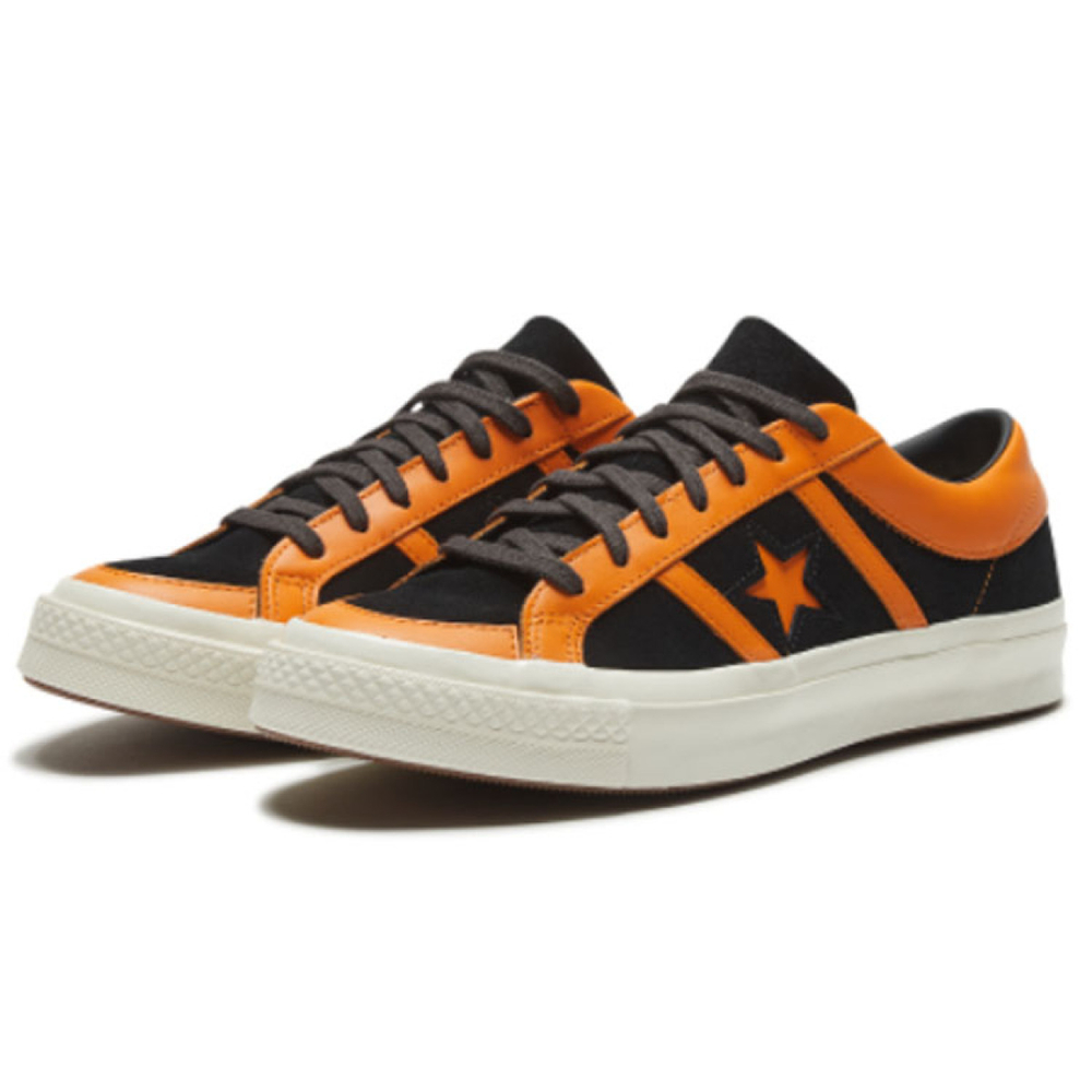 Converse One Star Academy