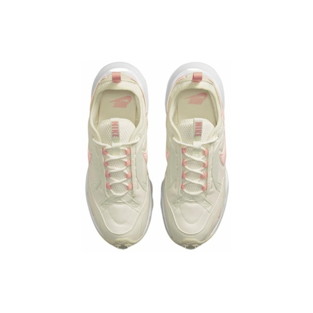Nike TC 7900