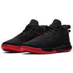 Nike Witness 3