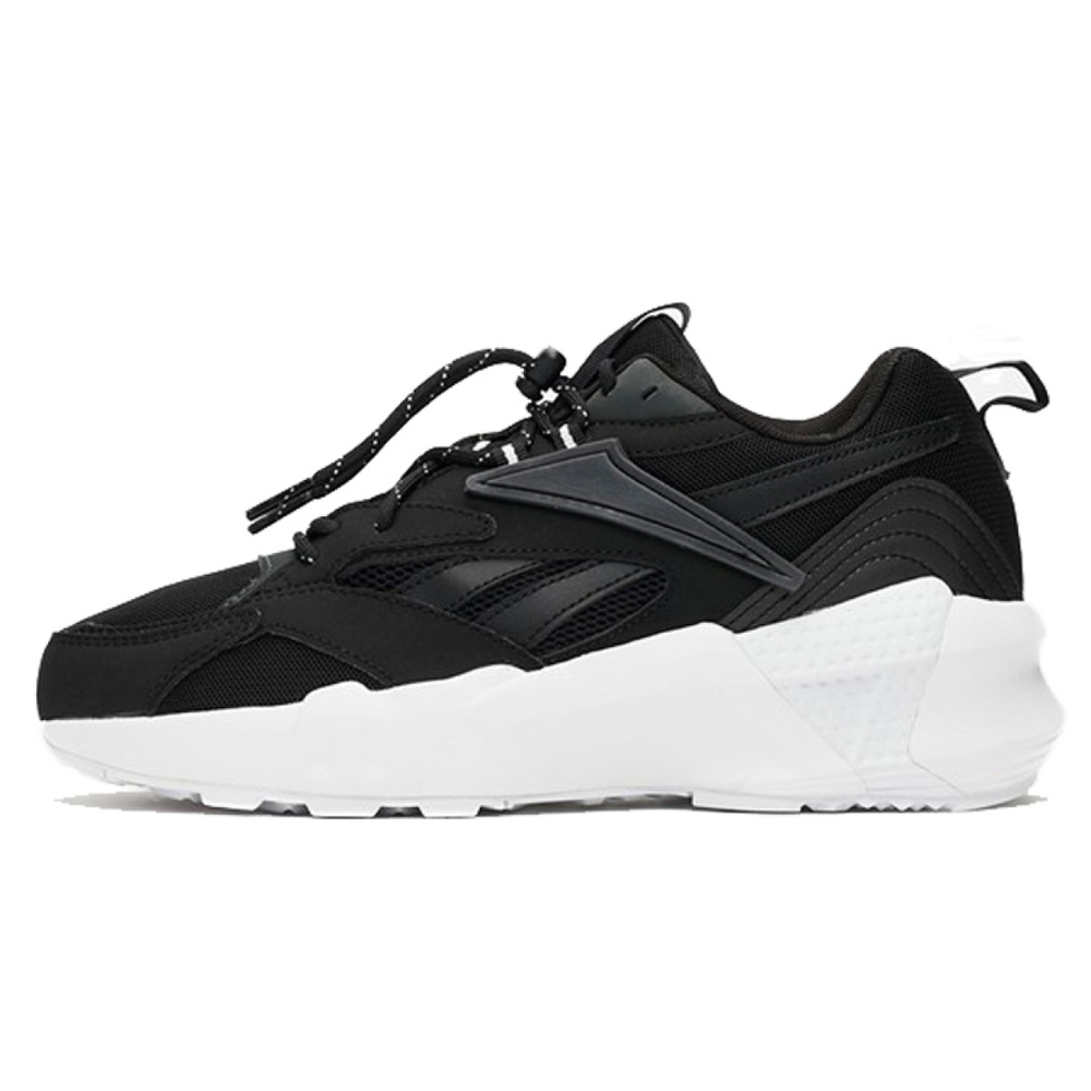 Reebok Aztrek