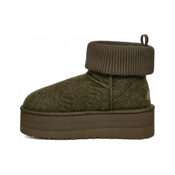 UGG
