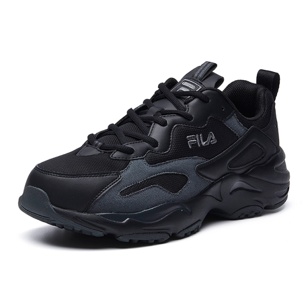 FILA Tracer