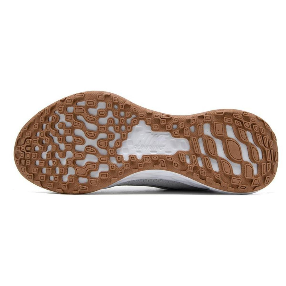 Nike REVOLUTION 6