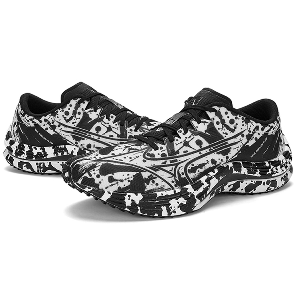Mizuno WAVE REBELLION FLASH
