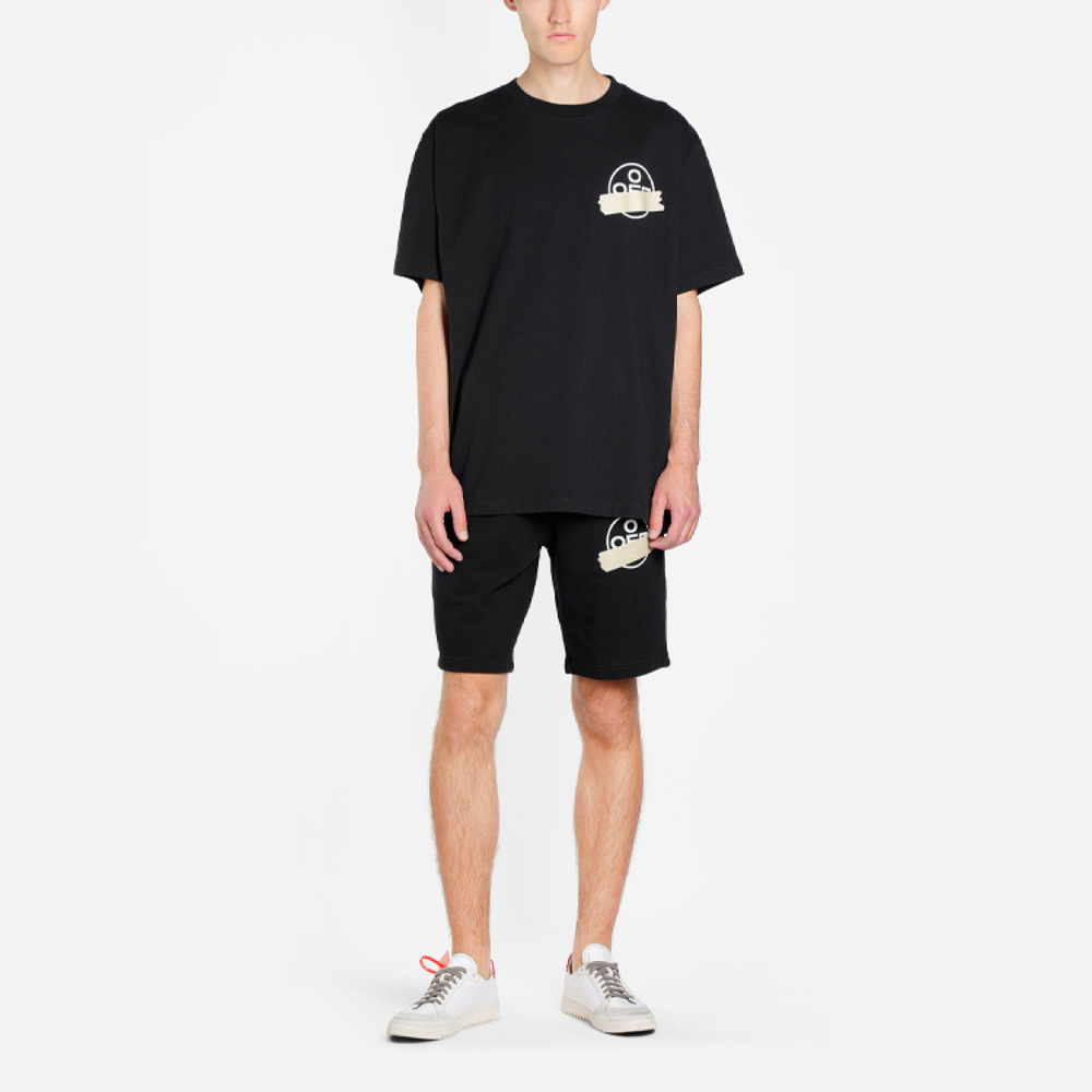 OFF-WHITE T