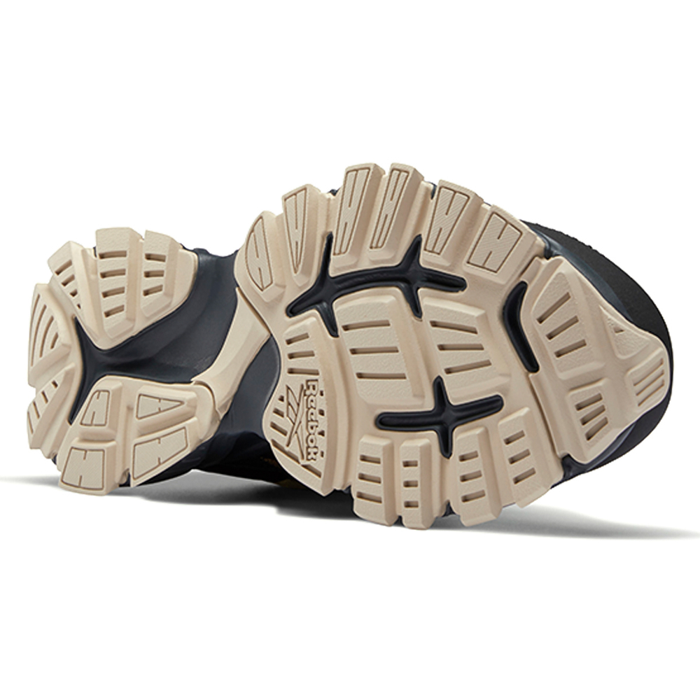 Kung Fu Panda x Reebok Royal Hyperium
