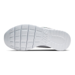 Nike Tanjun