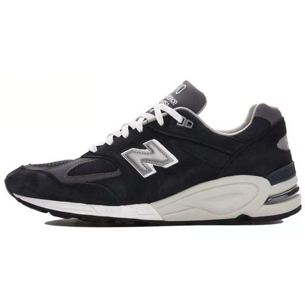 New Balance NB 990 V2