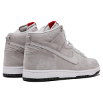 Nike Dunk SB Pee Wee Herman