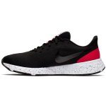 Nike REVOLUTION 5