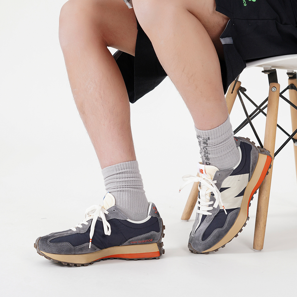 New Balance NB 327