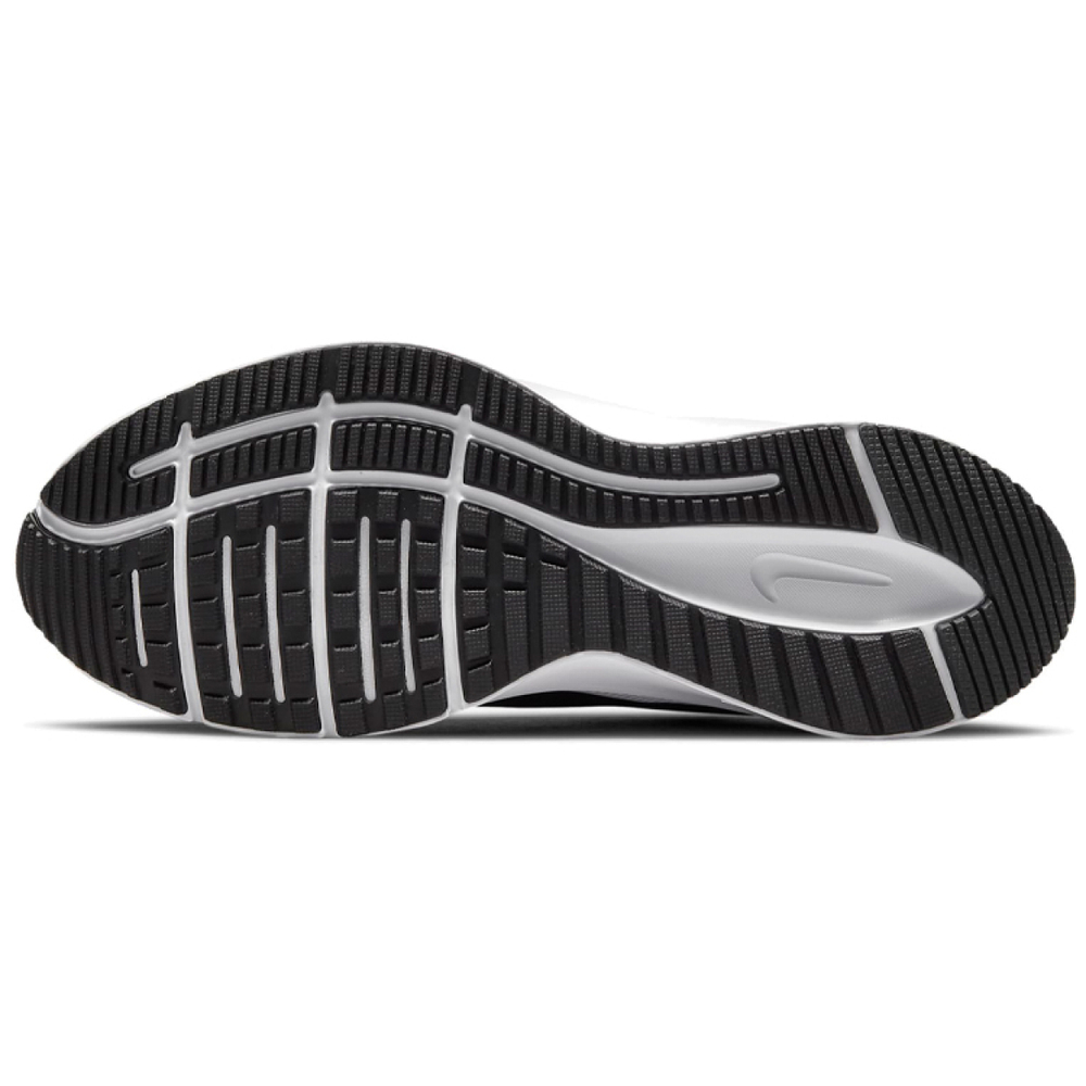 Nike Quest 4