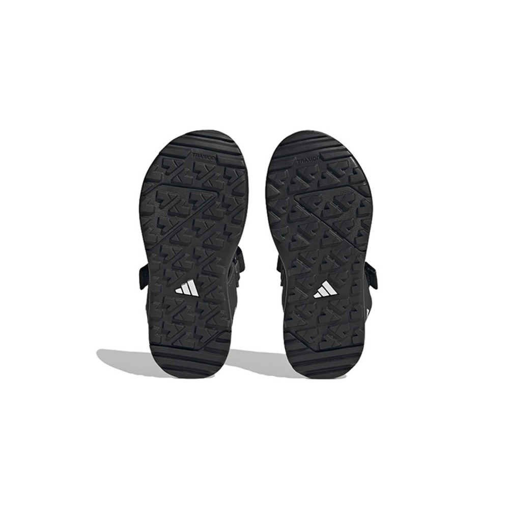 Adidas Captain Toey Terrex 2