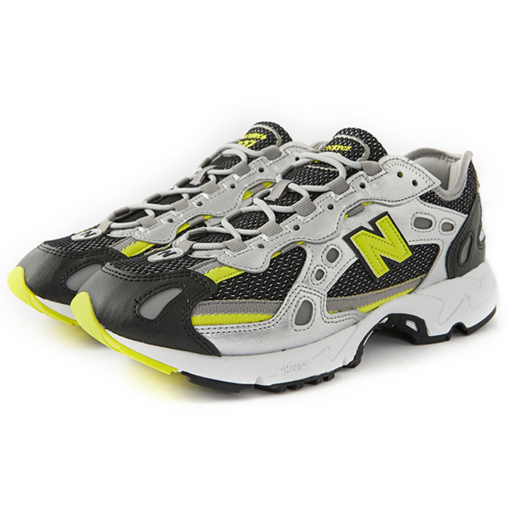 New Balance NB 827