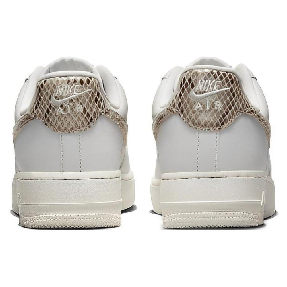 Nike Air Force 1 '07