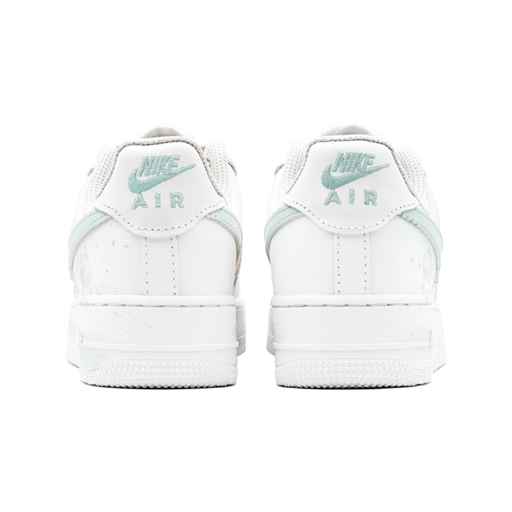 【 】 Nike Air Force 1