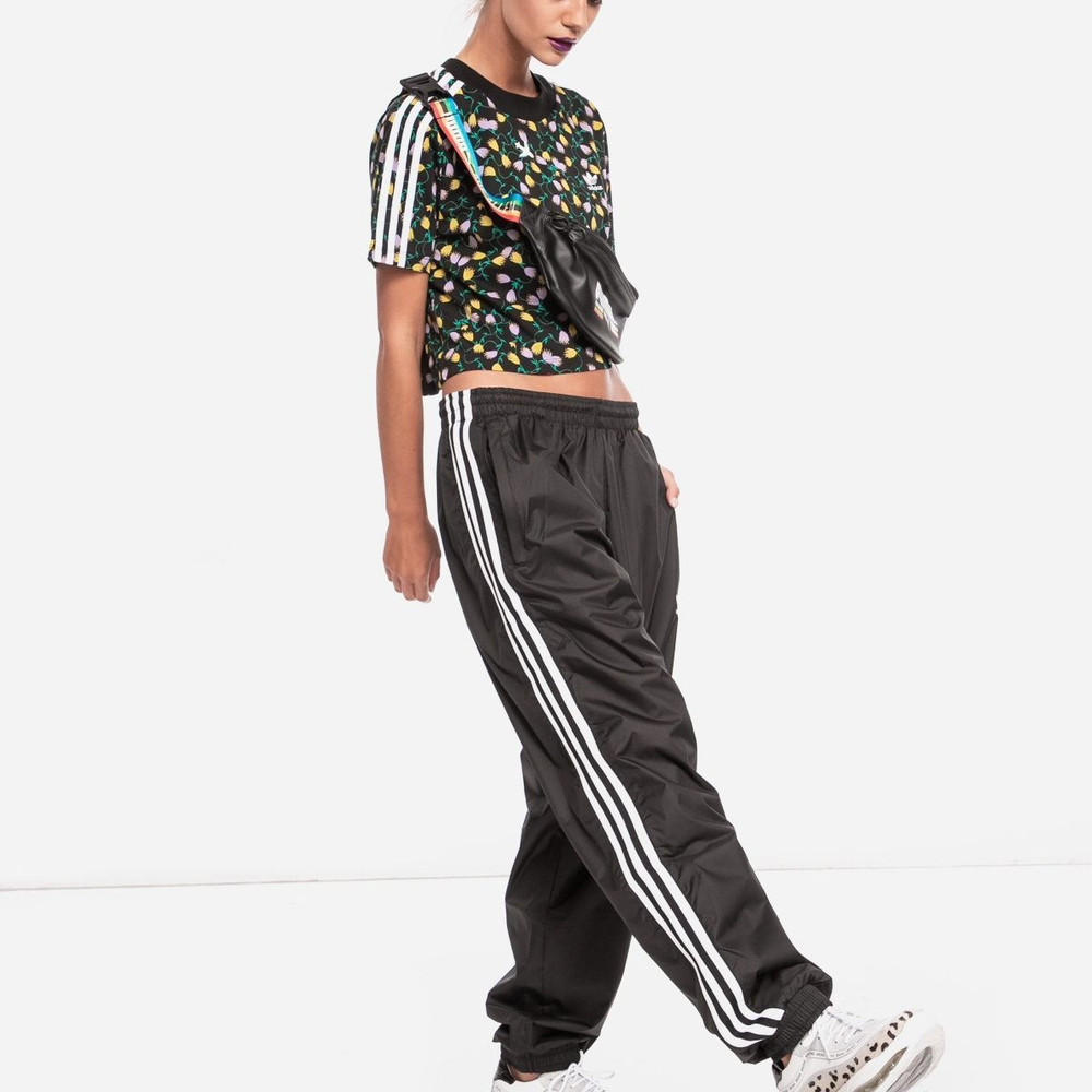Adidas originals Cropped Aop Tee T
