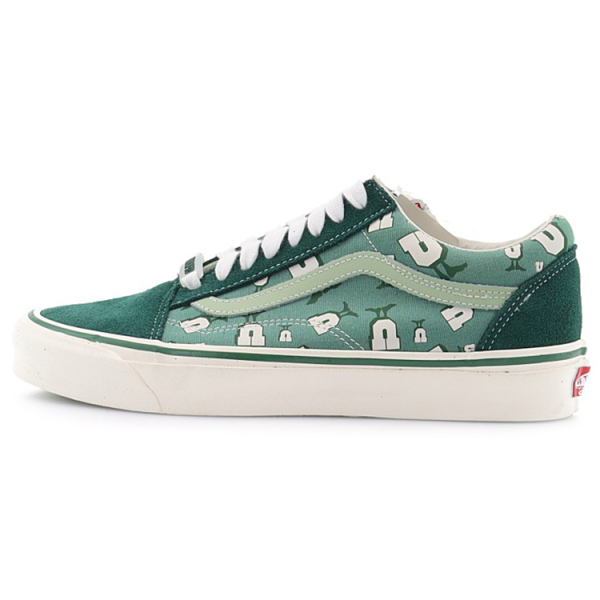 UNDEFEATED x Vans Old Skool