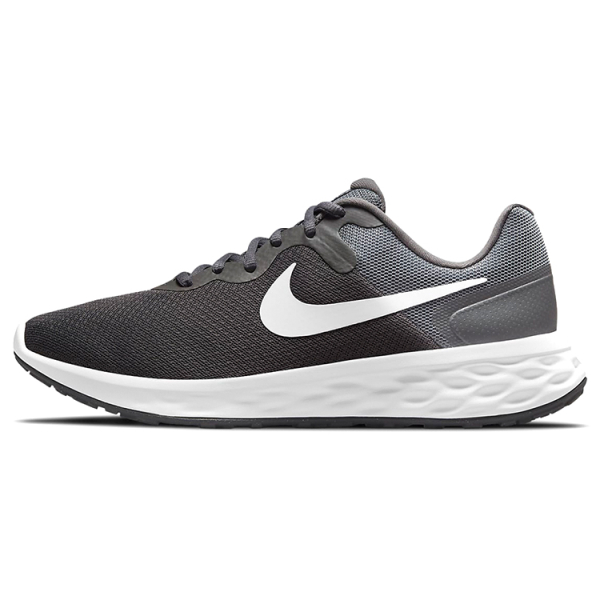 Nike REVOLUTION 6