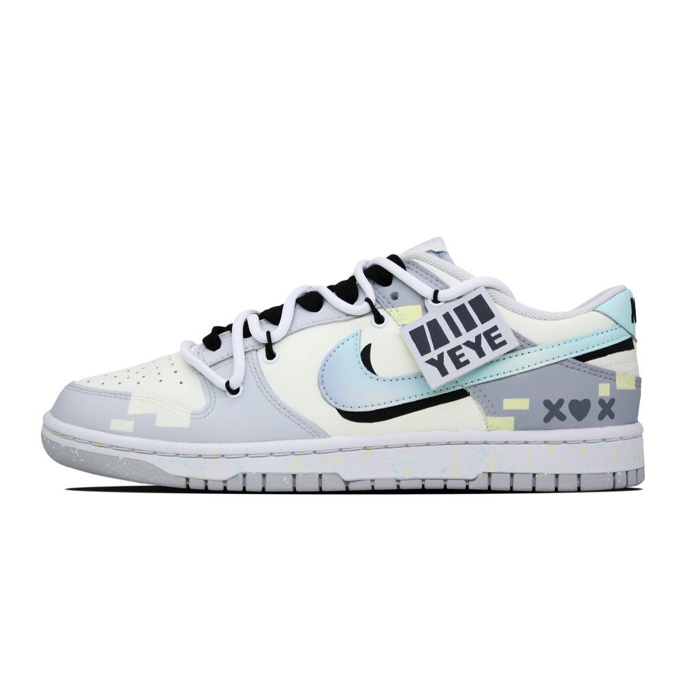 【 】Nike Dunk Low