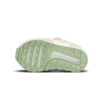 Nike MD Valiant