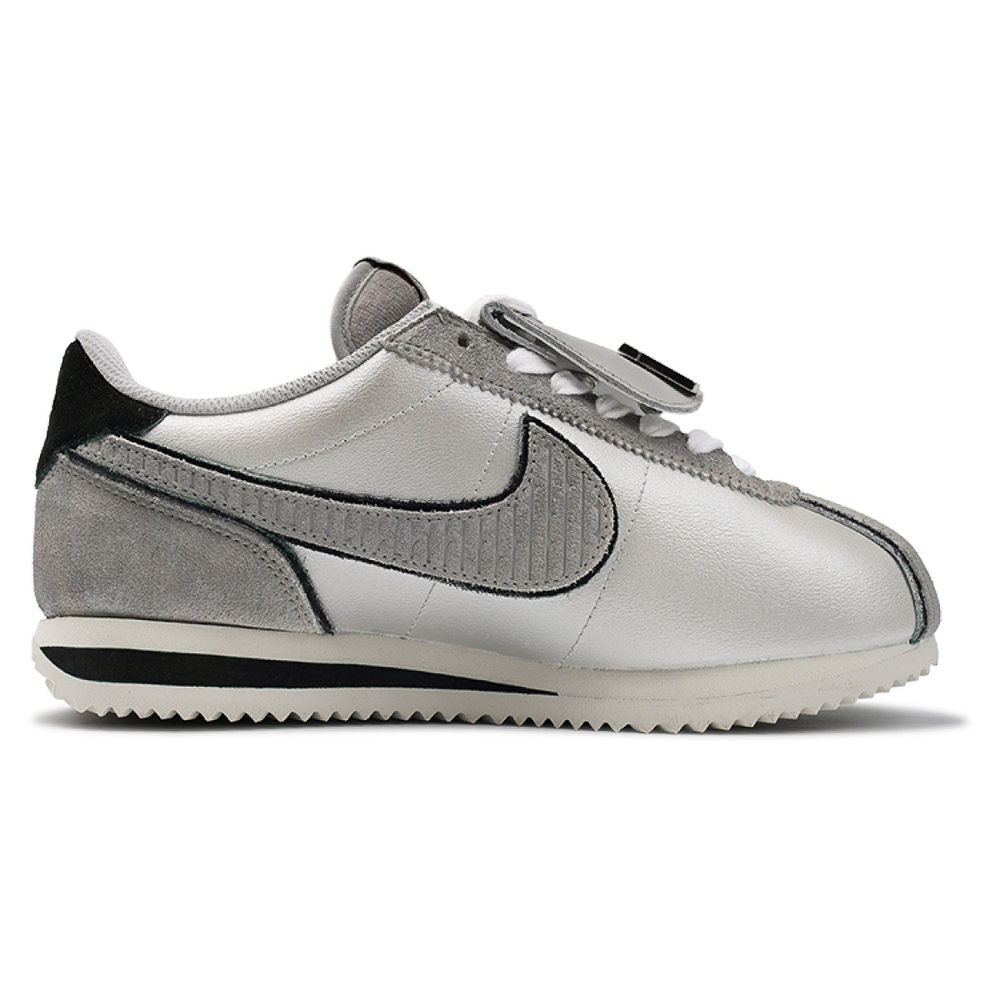 【 】 Nike Cortez Y2K