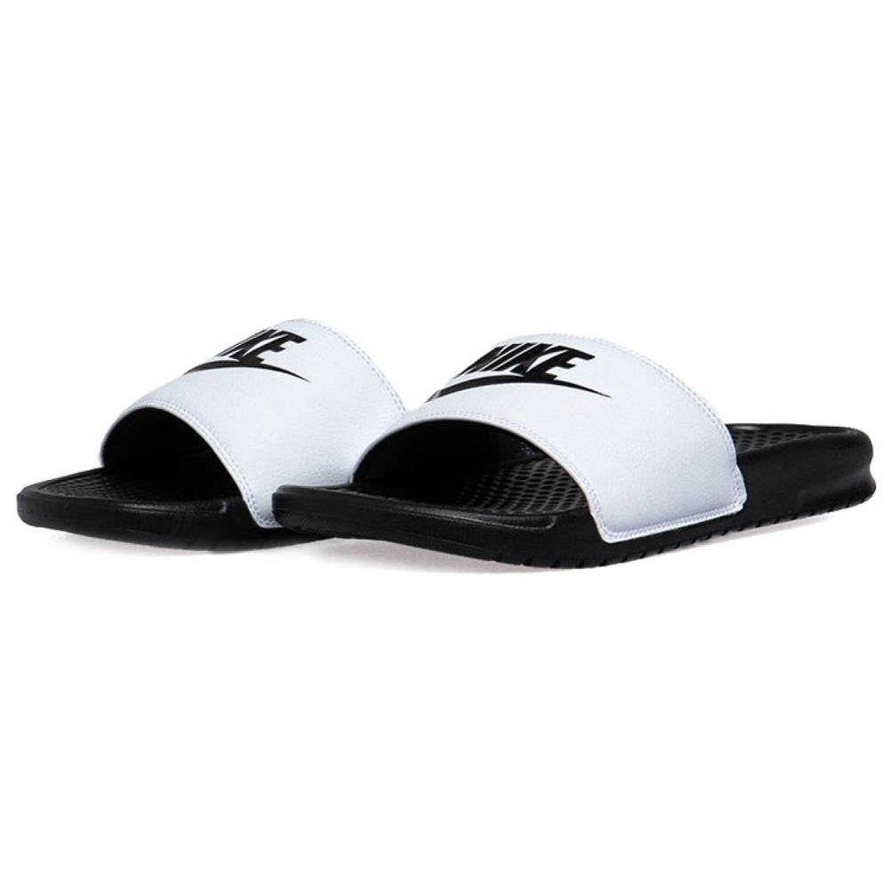Nike Benassi