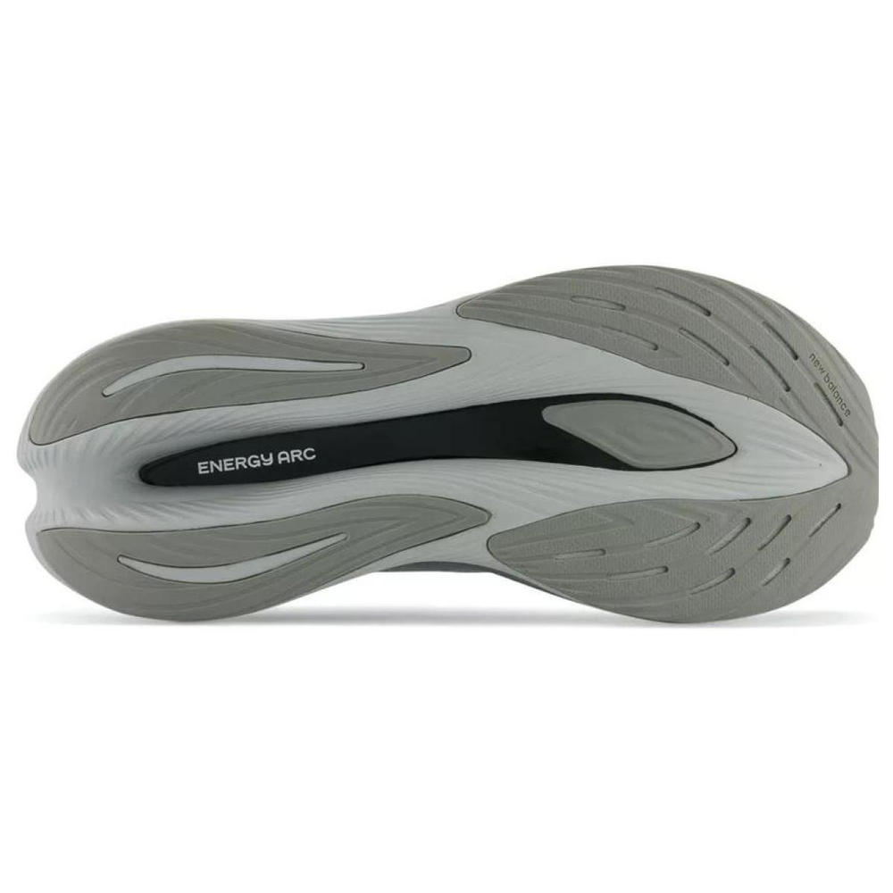 New Balance FuelCell SuperComp Trainer v2