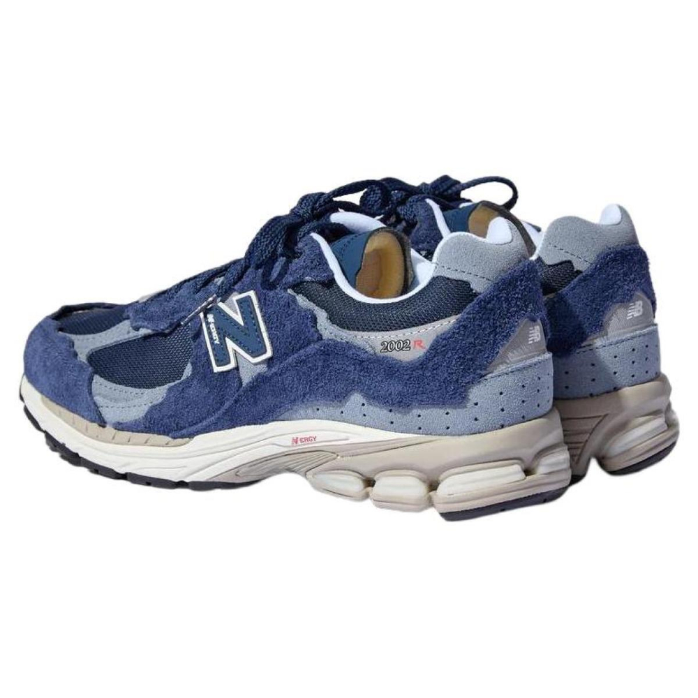 New Balance NB 2002R