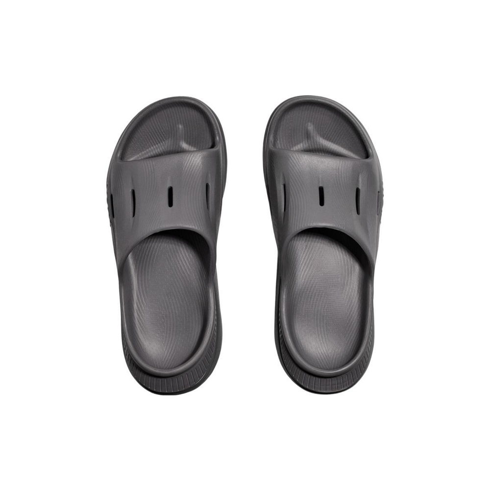 HOKA ONE ONE