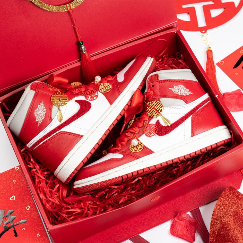 【 】 Jordan Air Jordan 1 Mid