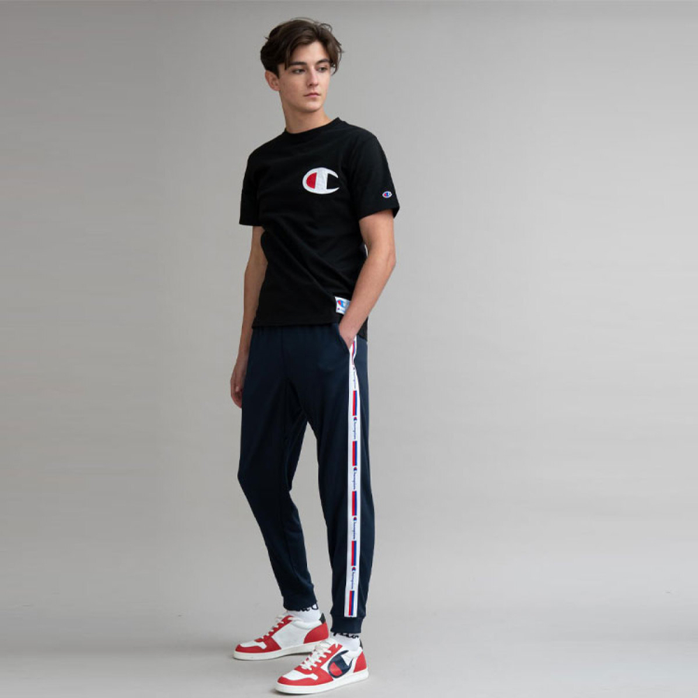 Champion C T