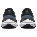 Nike Air Zoom Vomero 16
