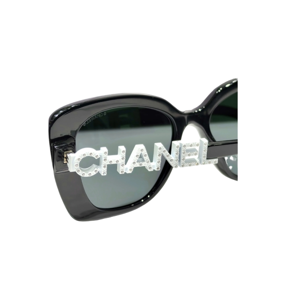 【 】 CHANEL