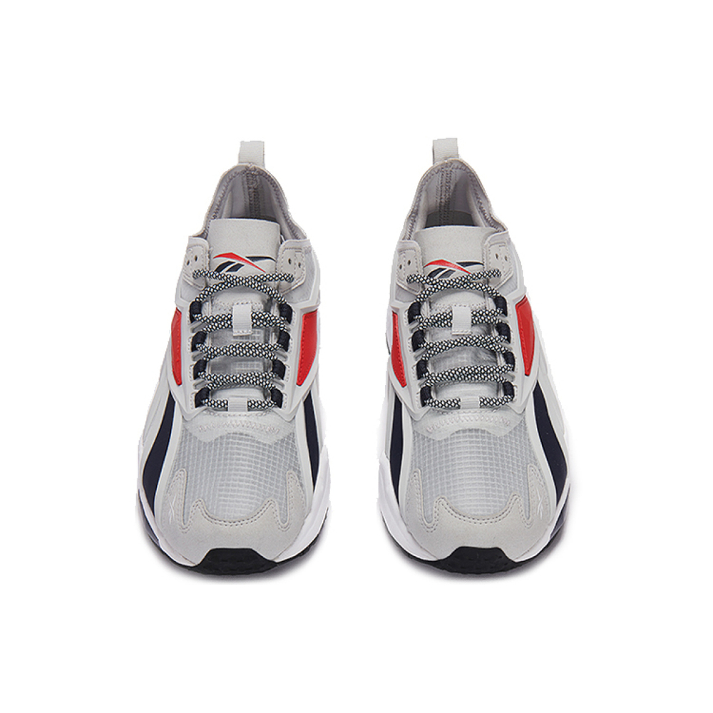 Reebok Intv20