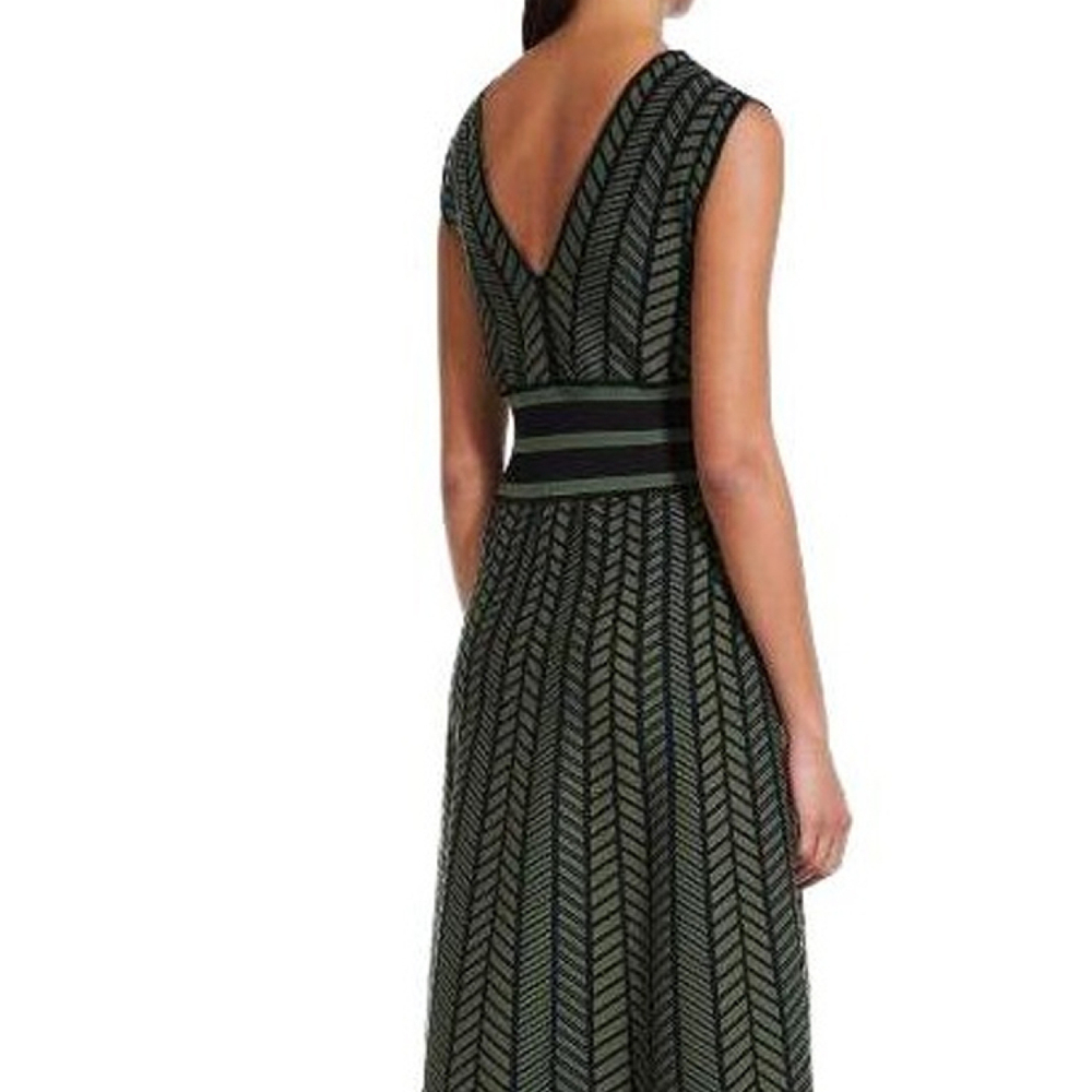 MaxMara V
